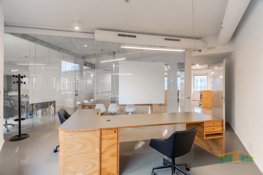 Appartamento in condominio di 5 locali 