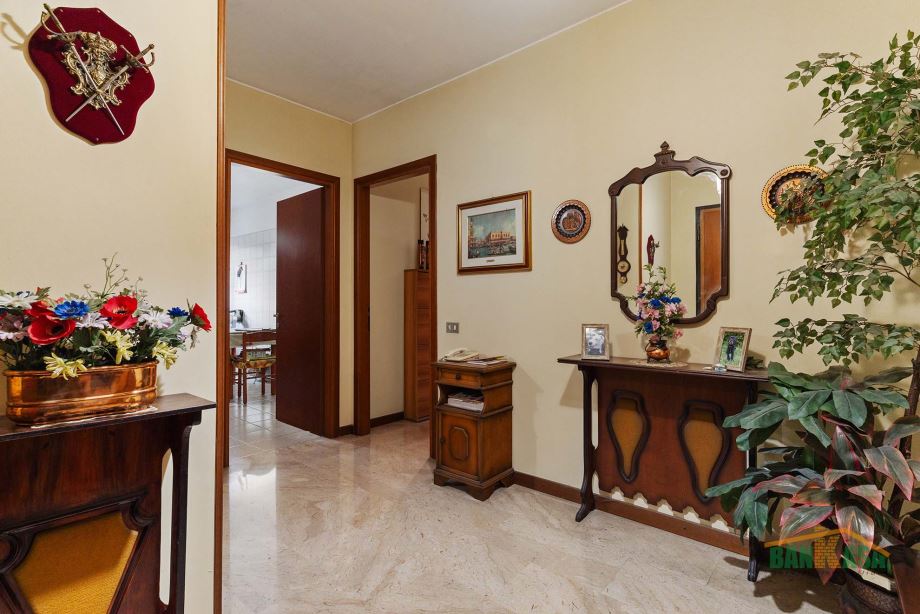 Appartamento in condominio di 3 locali 