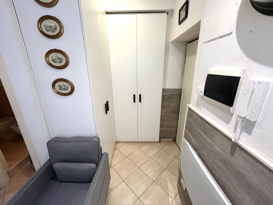 Casa di ringhiera di 1 locale 