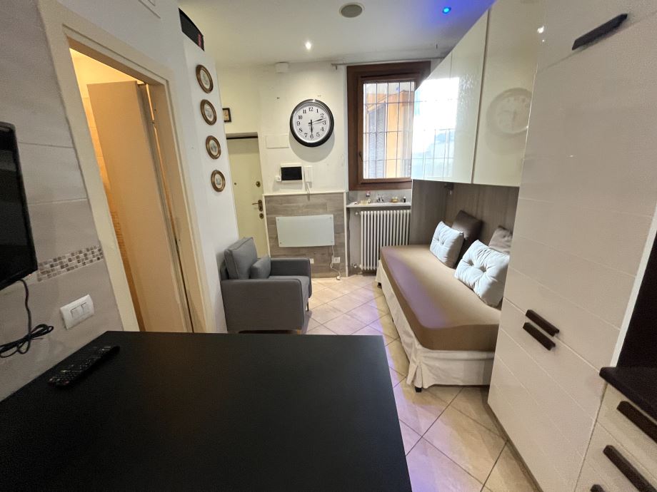 Casa di ringhiera di 1 locale 