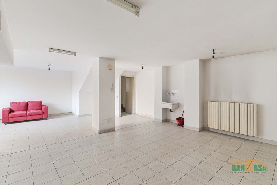 Appartamento in condominio di 3 locali 