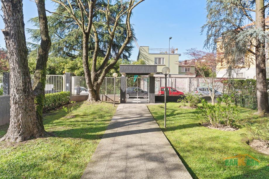 Appartamento in condominio di 3 locali 