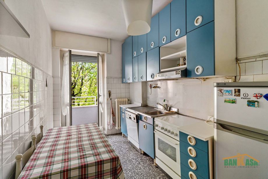 Appartamento in condominio di 4 locali 