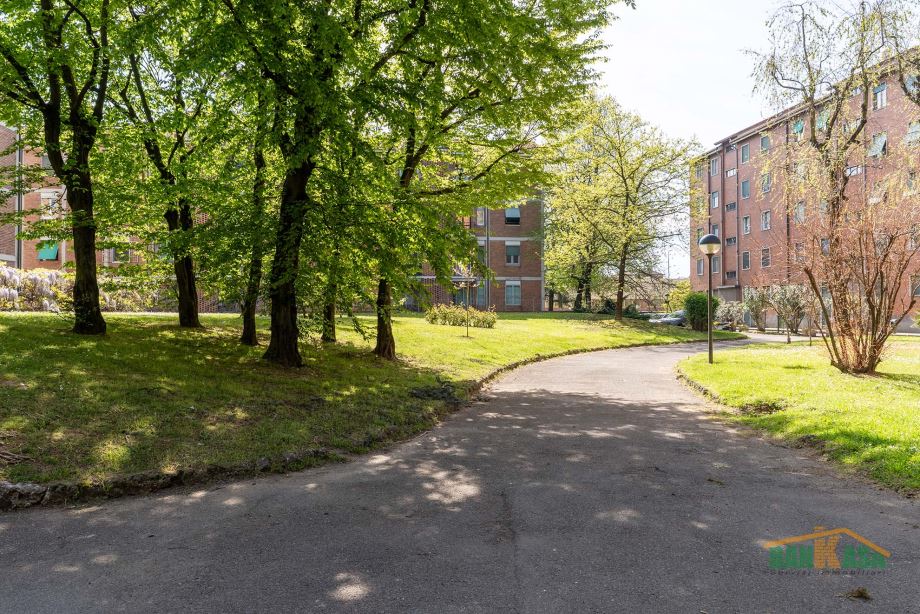Appartamento in condominio di 4 locali 