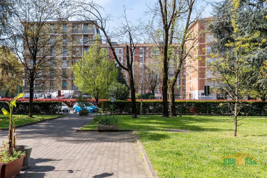 Appartamento in condominio di 4 locali 