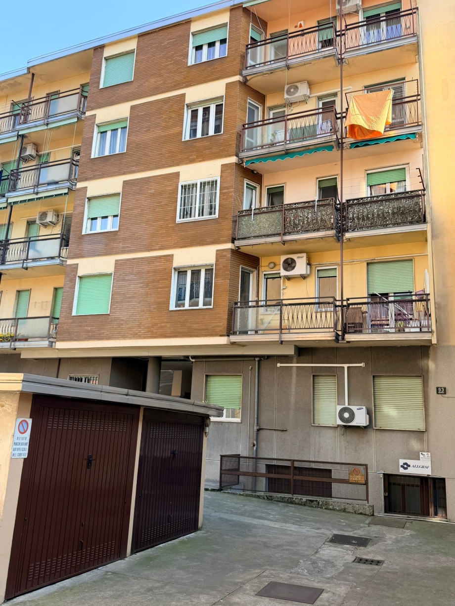 Appartamento in condominio di 2 locali 