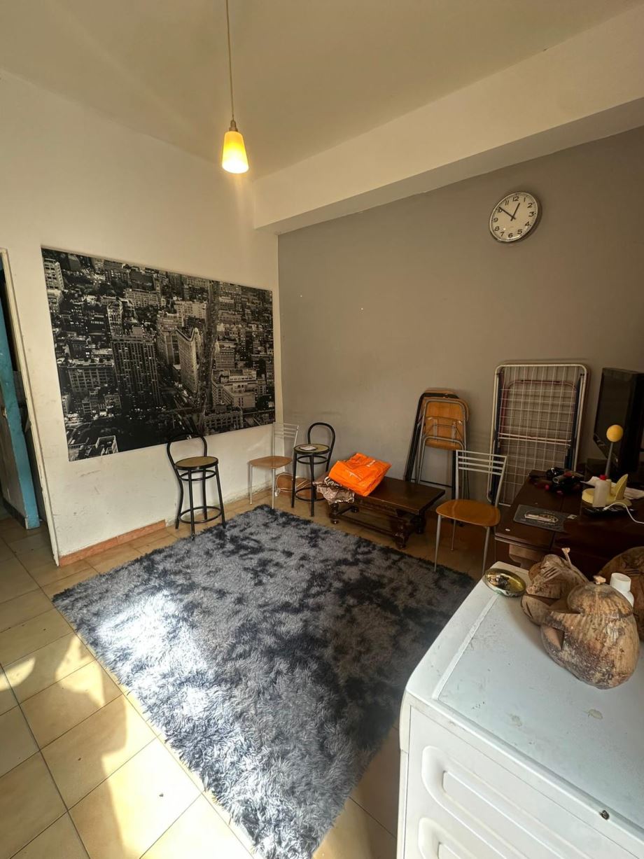 Casa di ringhiera di 2 locali 