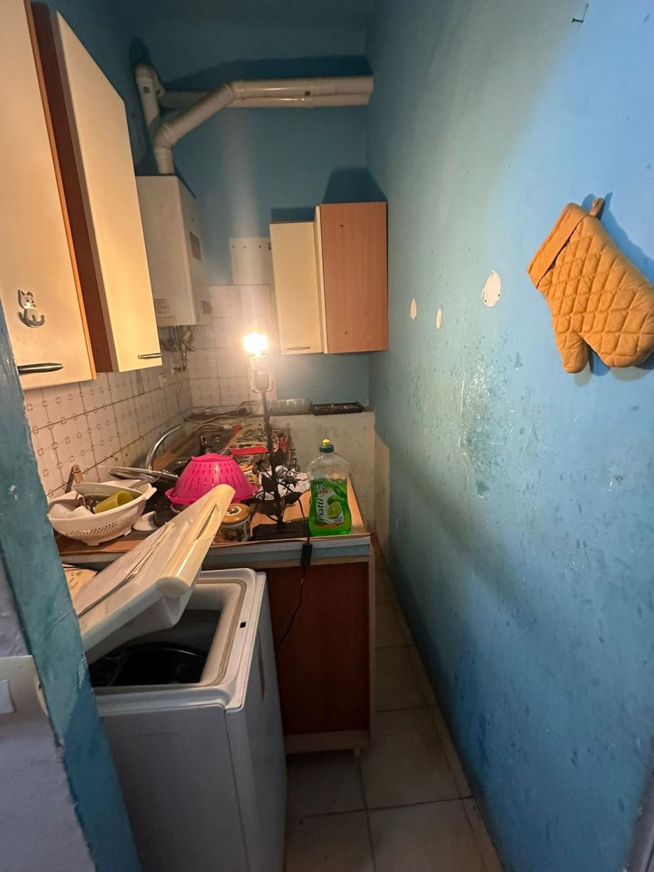 Casa di ringhiera di 2 locali 