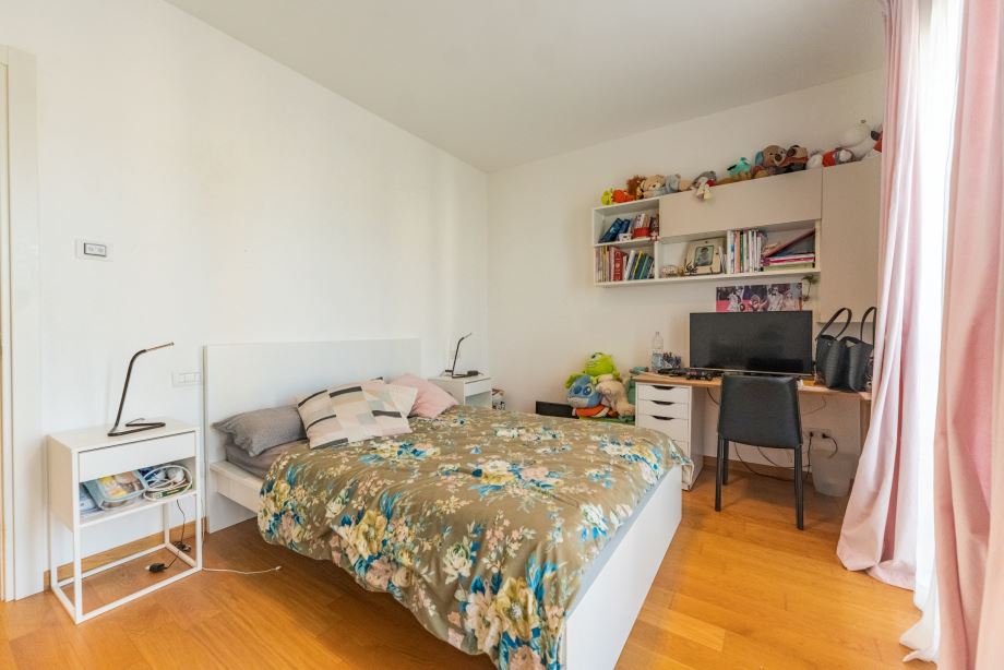 Appartamento in palazzina di 5 locali 