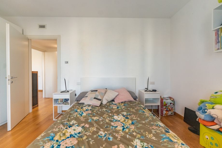 Appartamento in palazzina di 5 locali 