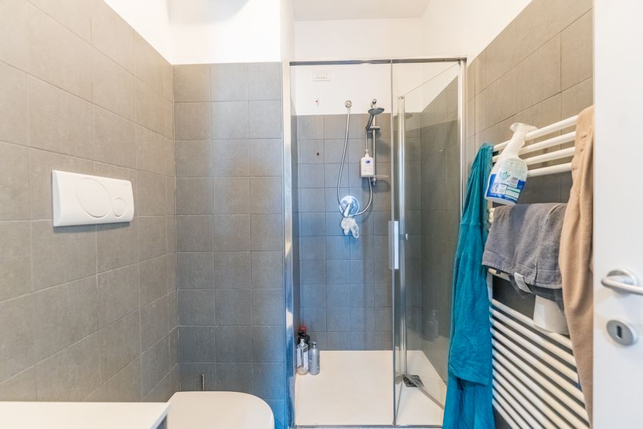 Appartamento in palazzina di 5 locali 