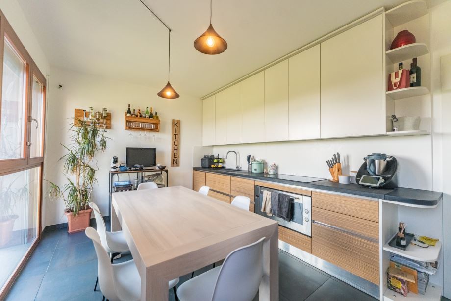 Appartamento in palazzina di 5 locali 