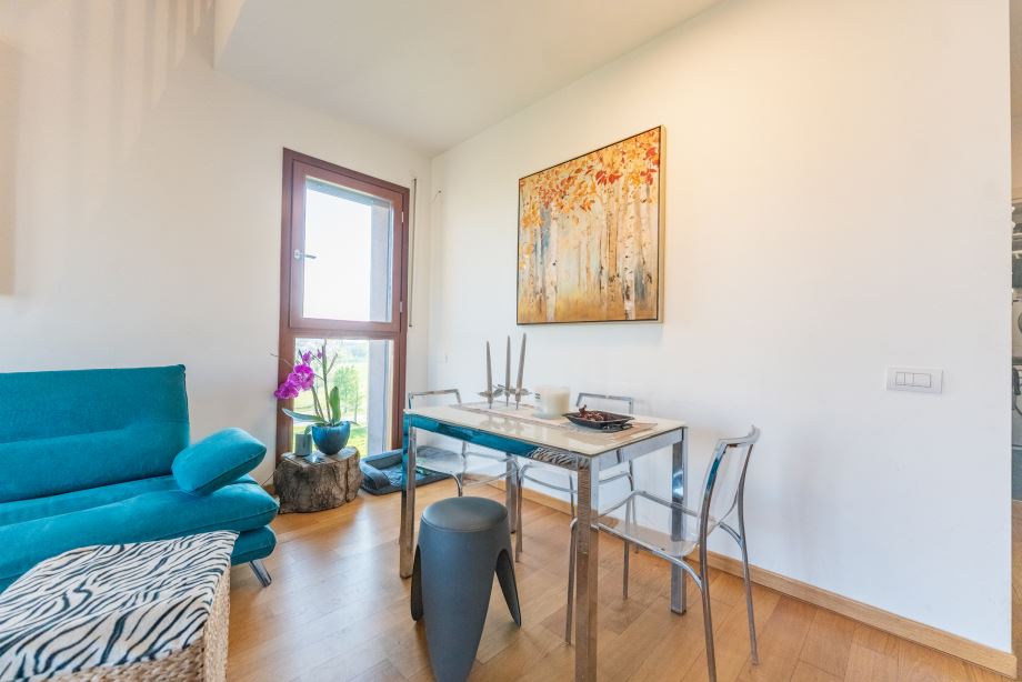 Appartamento in palazzina di 5 locali 