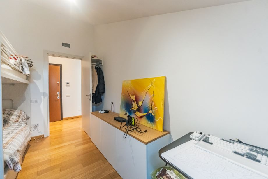 Appartamento in palazzina di 5 locali 