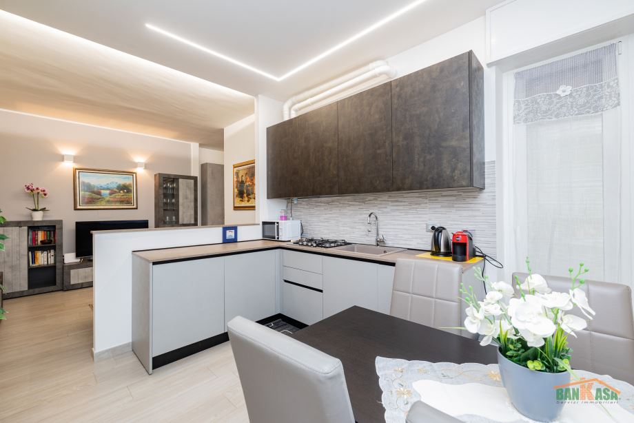 Appartamento in condominio di 3 locali 