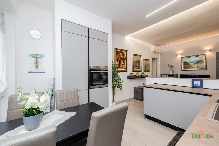 Appartamento in condominio di 3 locali 