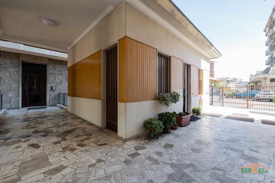 Appartamento in condominio di 3 locali 