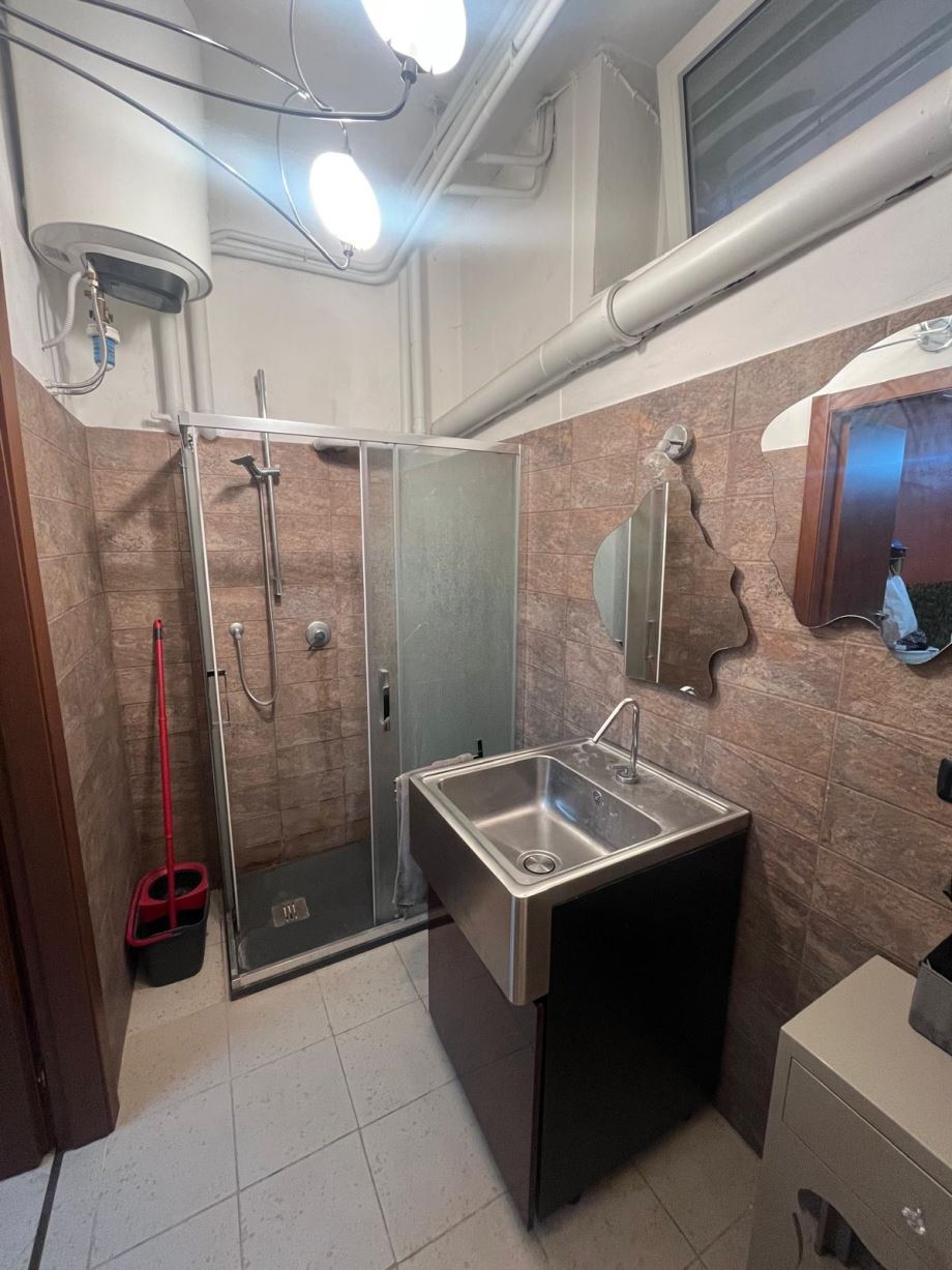 Laboratorio di 2 locali 