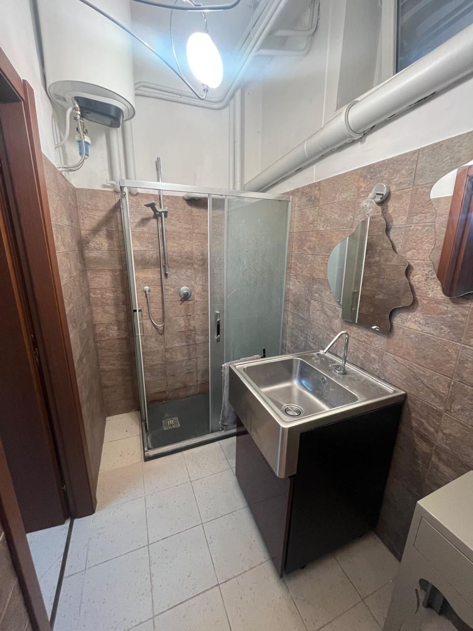 Laboratorio di 2 locali 