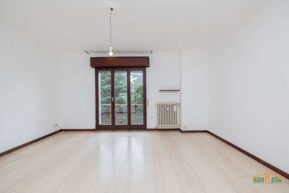 Appartamento in condominio di 4 locali 