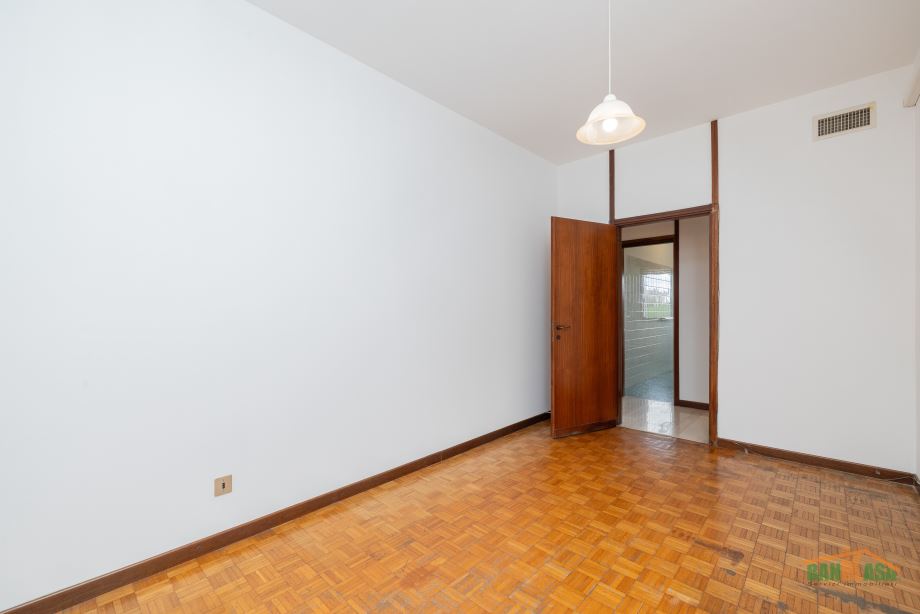 Appartamento in condominio di 4 locali 