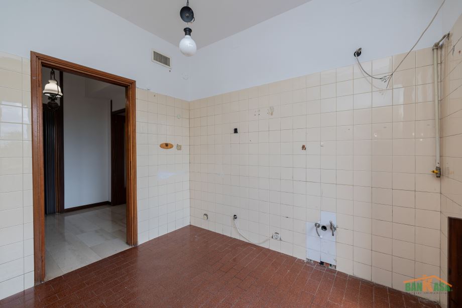Appartamento in condominio di 4 locali 