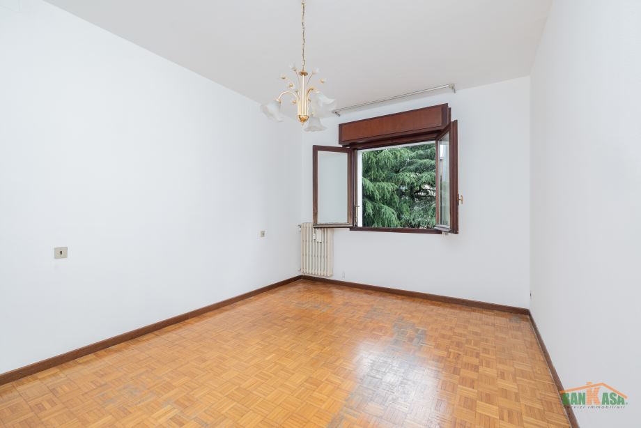Appartamento in condominio di 4 locali 