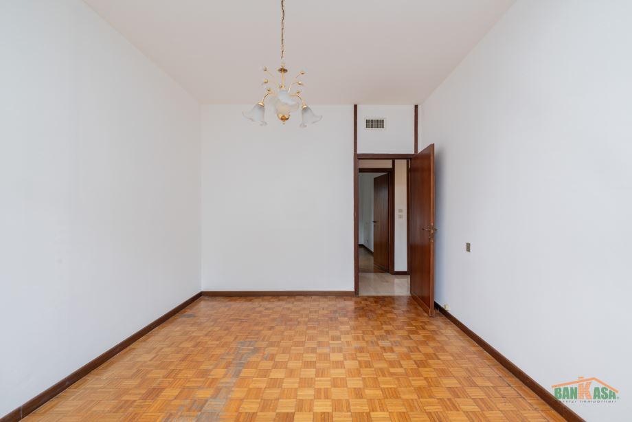 Appartamento in condominio di 4 locali 