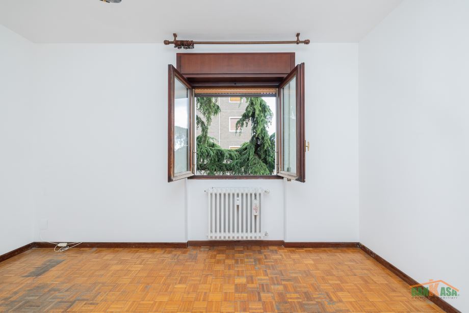 Appartamento in condominio di 4 locali 