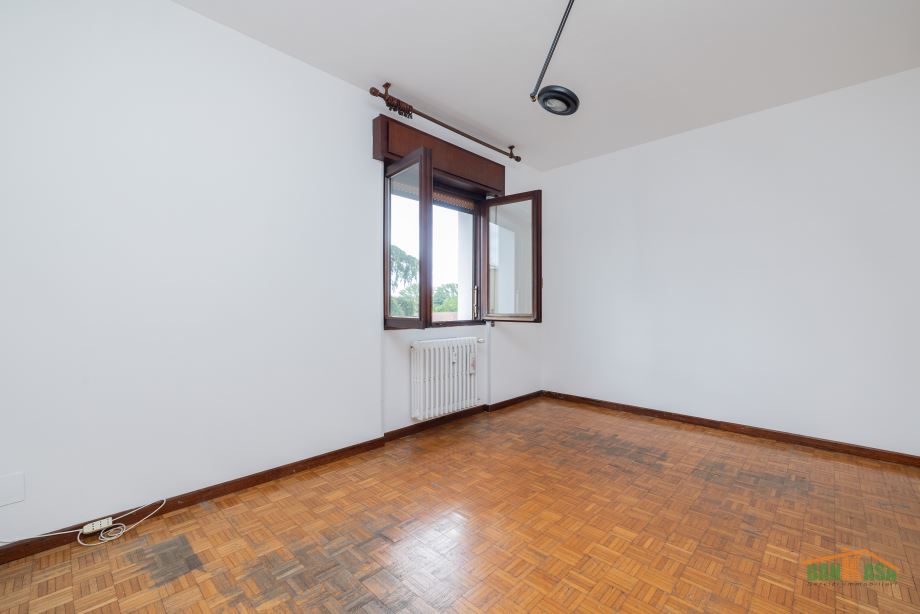Appartamento in condominio di 4 locali 