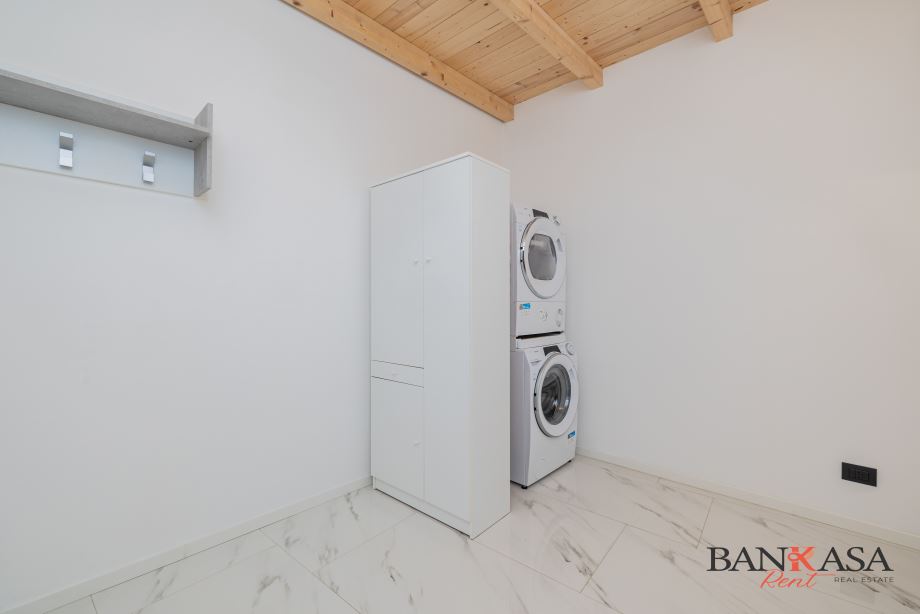 Casa di ringhiera di 2 locali 