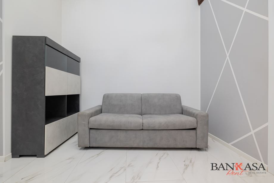 Casa di ringhiera di 2 locali 