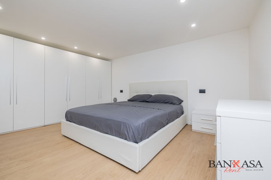 Casa di ringhiera di 2 locali 