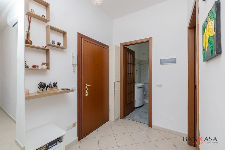 Appartamento in condominio di 2 locali 