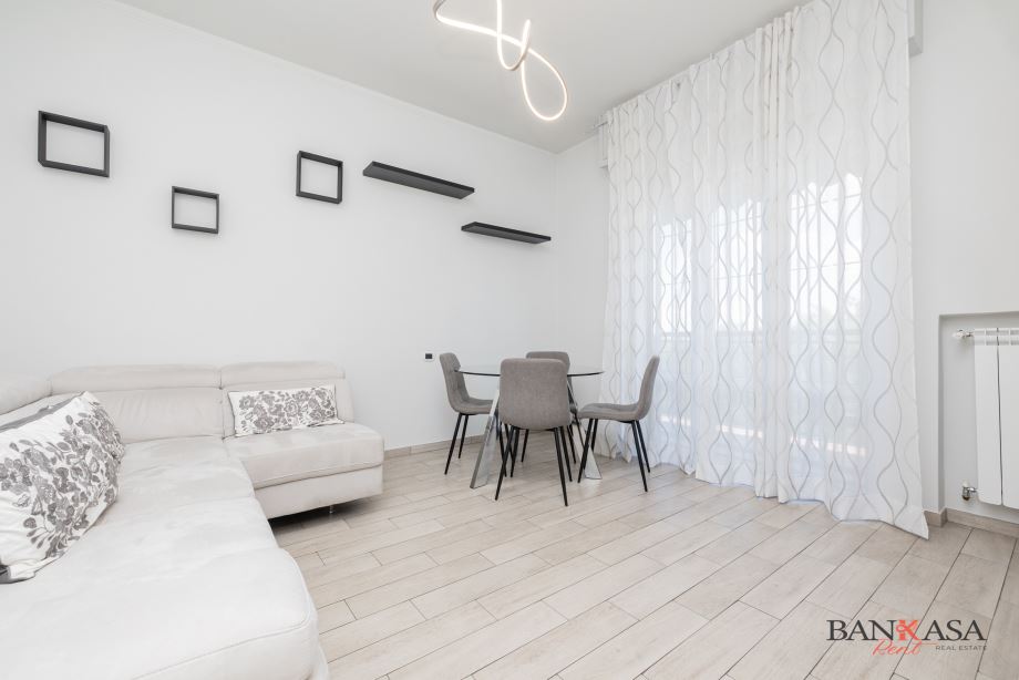 Appartamento in condominio di 2 locali 
