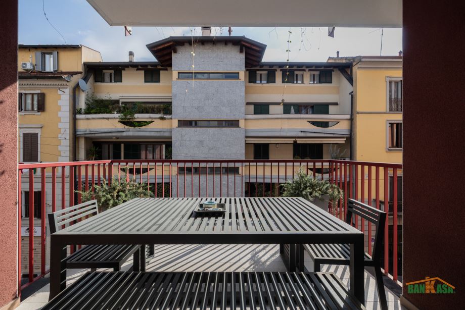 Appartamento in palazzina di 3 locali 