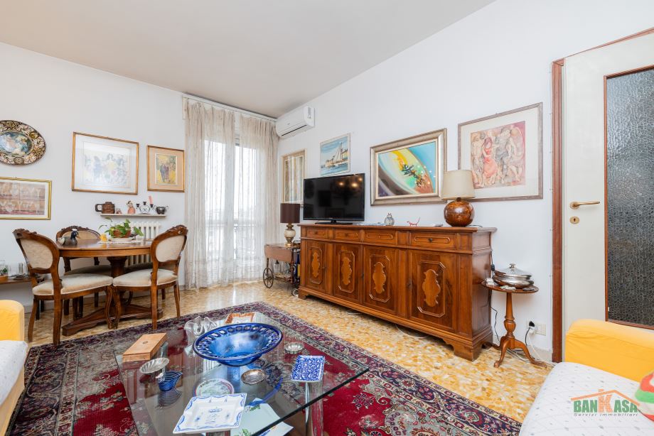 Appartamento in condominio di 2 locali 