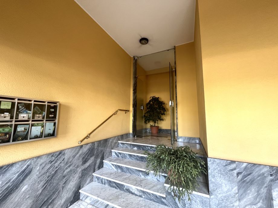 Appartamento in condominio di 3 locali 