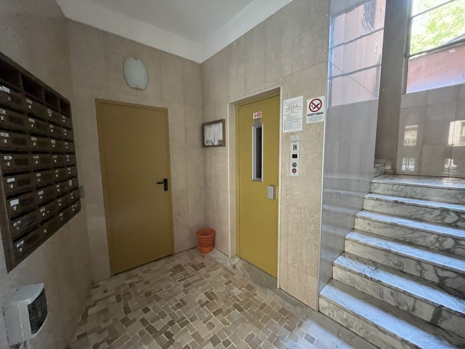 Appartamento in condominio di 2 locali 