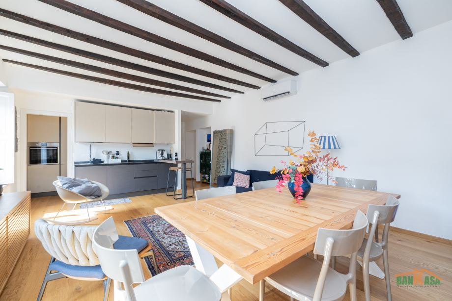 Appartamento in condominio di 4 locali 