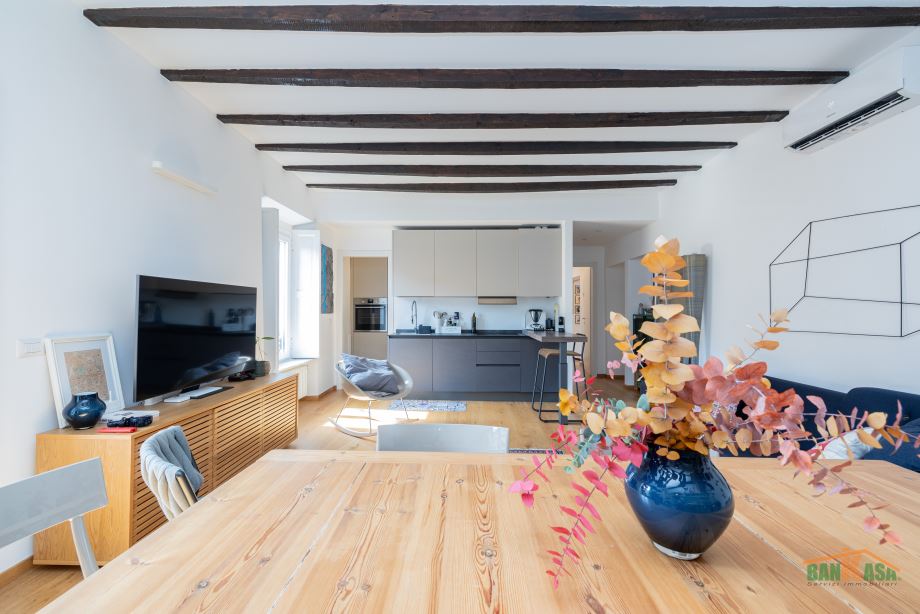 Appartamento in condominio di 4 locali 