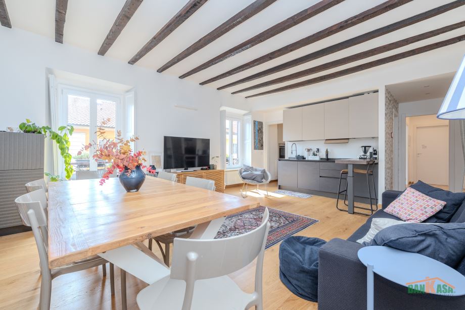 Appartamento in condominio di 4 locali 
