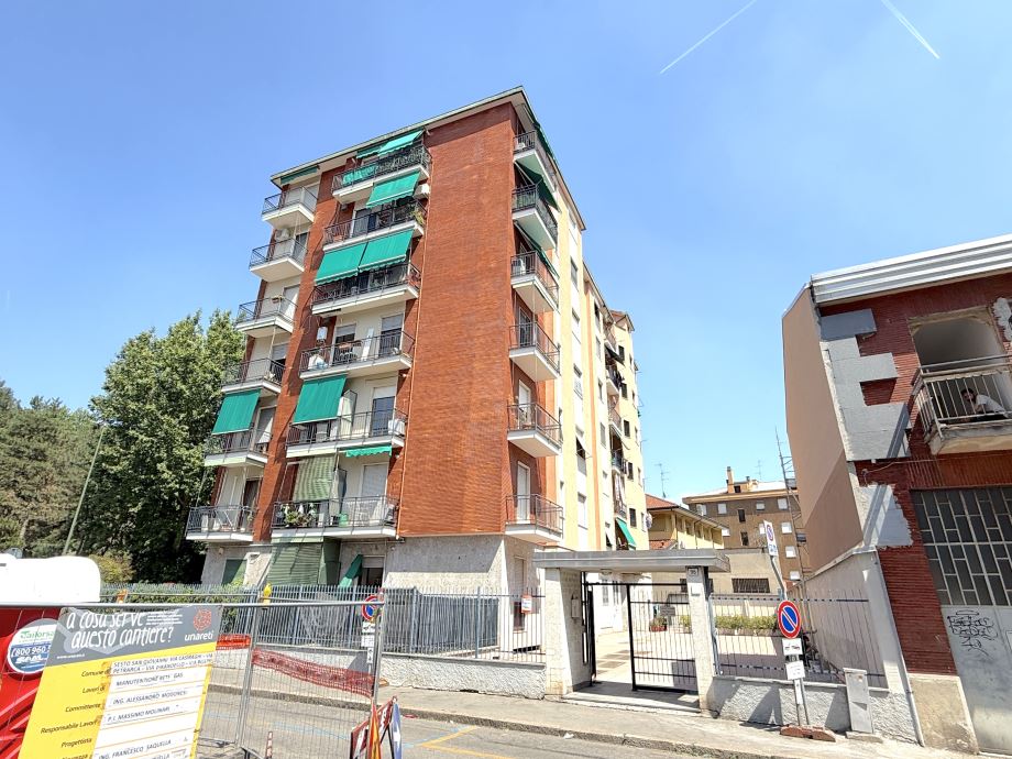 Appartamento in condominio di 2 locali 