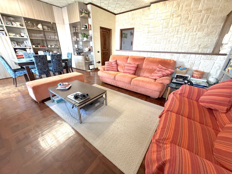 Appartamento in condominio di 3 locali 