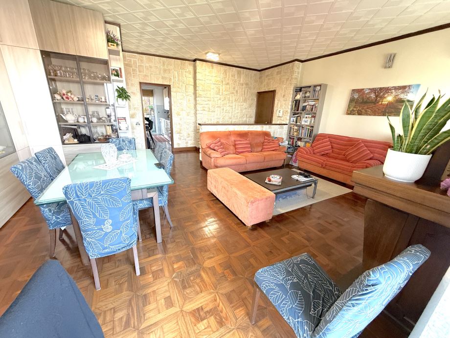 Appartamento in condominio di 3 locali 