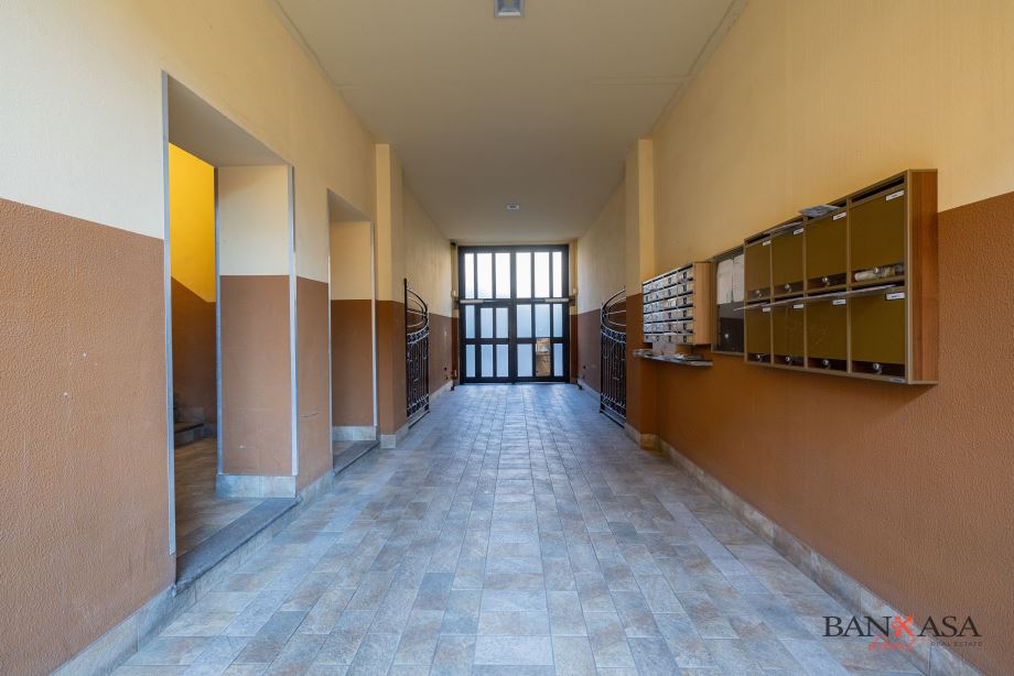 Appartamento in condominio di 2 locali 