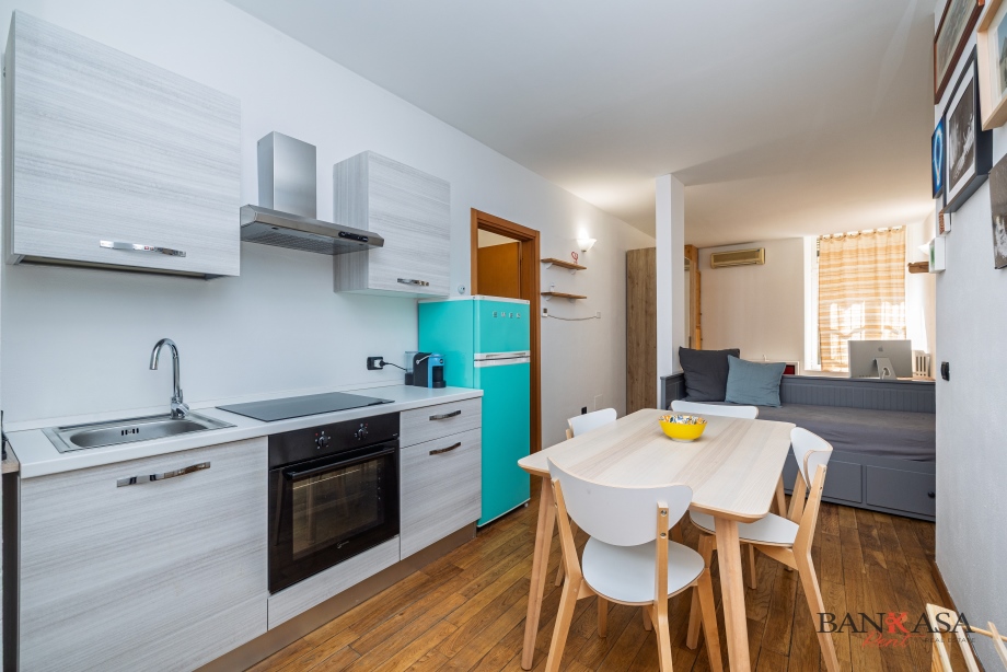Casa di corte in affitto MILANO NIGUARDA VIA GRAZIANO IMPERATORE