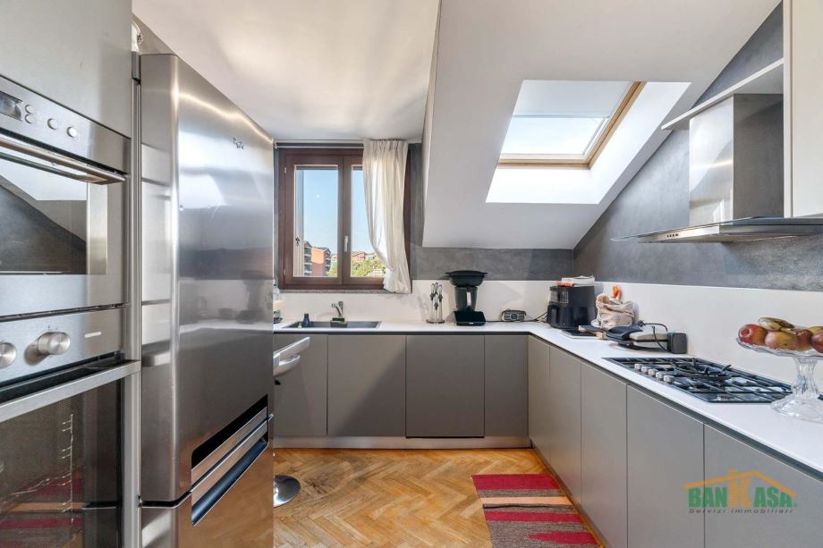 Appartamento in condominio di 4 locali 