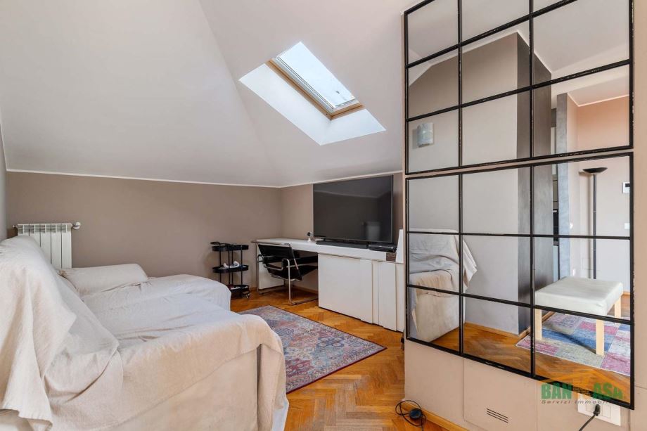 Appartamento in condominio di 4 locali 