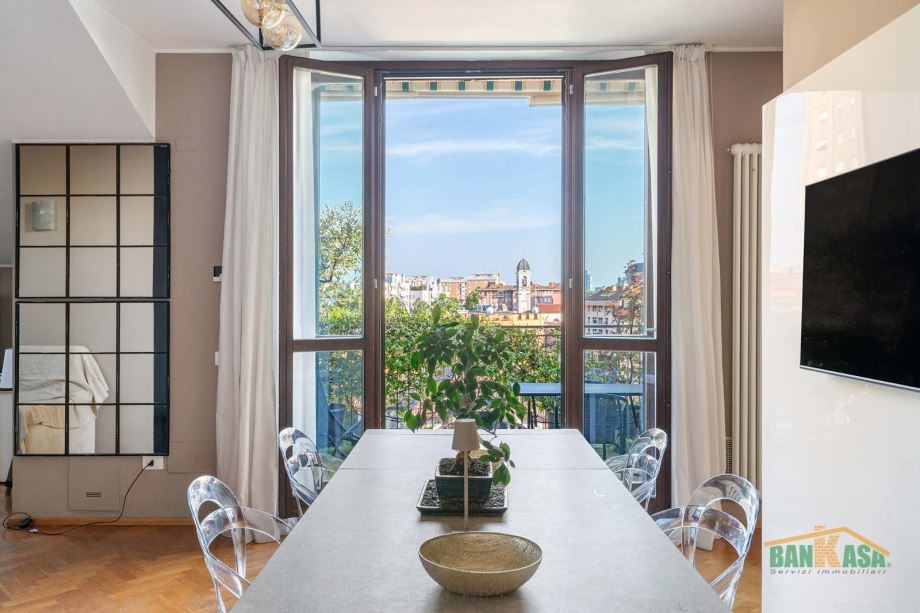 Appartamento in condominio di 4 locali 